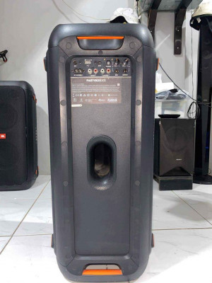 JBL PartyBox 300
