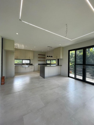 HOUSE AND LOT FOR SALE