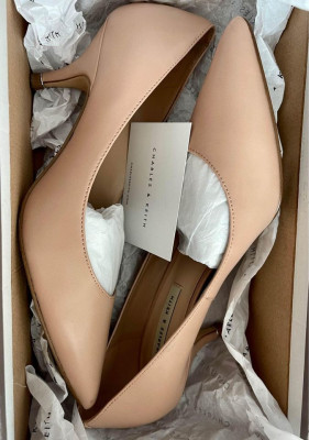 Charles and Keith Nude Low Heels 1.5inches