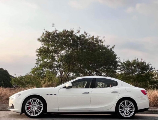 2015 Maserati Ghibli