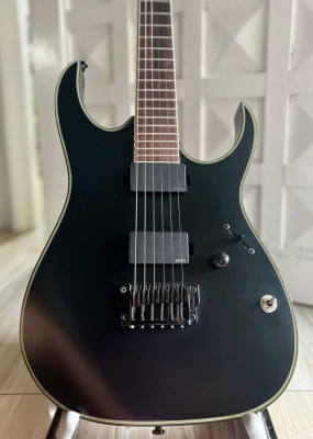 Ibanez RGIR30BFE Iron Label (EMG 60/81) - Black Flat