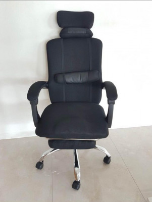 Office chair w/ Footrest