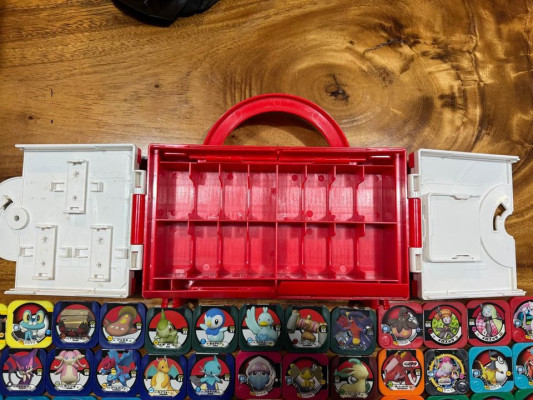 Pokemon Tretta Chips and Case