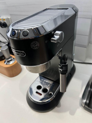 DeLonghi Dedica Espresso Black
