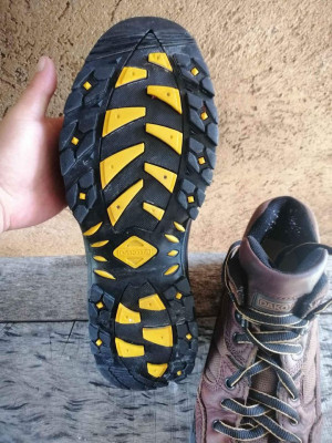 DAKOTA PROTECTIVE FOOTWEAR SIZE: 10.5