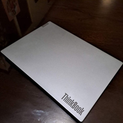 Lenovo ThinkBook 14 i5
