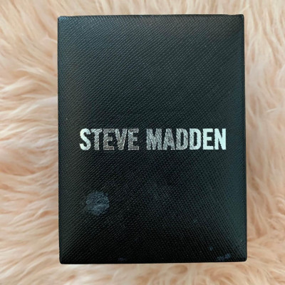 Steve madden watch