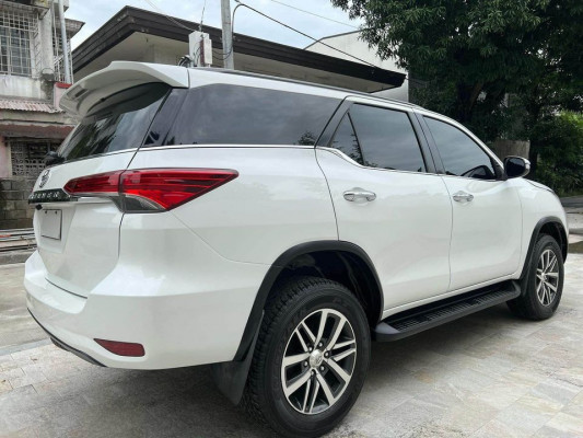 2017 Toyota fortuner v