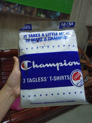 CHAMPION PLAIN  T-SHIRT