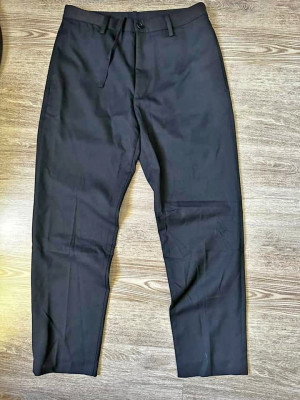 Uniqlo Smart Ankle Pants