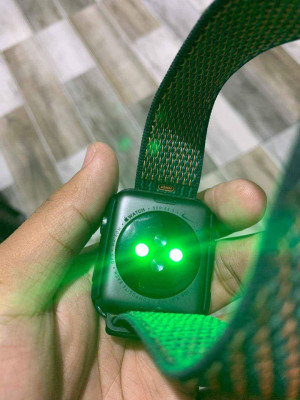 For sale i watch series 3 nike 42mm