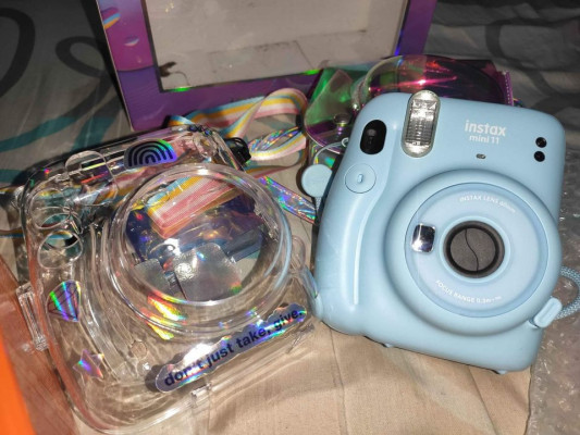 For sale!! Instax Mini 11 📸