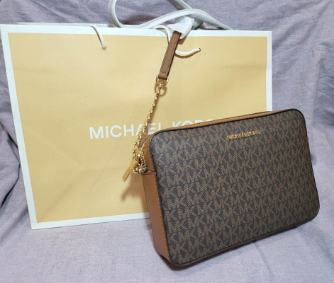 Mk & coach bags