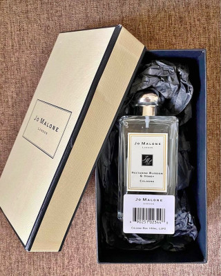 100% ORIGINAL Jo Malone Nectarine Blossom and Honey