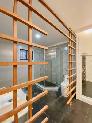 House And Lot For Sale In GreenWoods Executive Village Pasig City