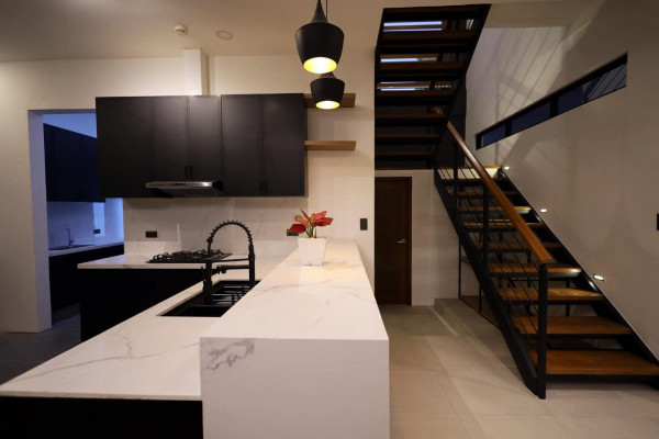 ASIAN INDUSTRIAL HOUSE FOR SALE