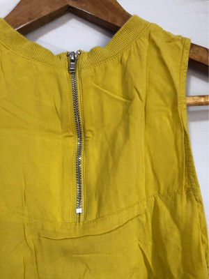 H&M mustard yellow sleeveless