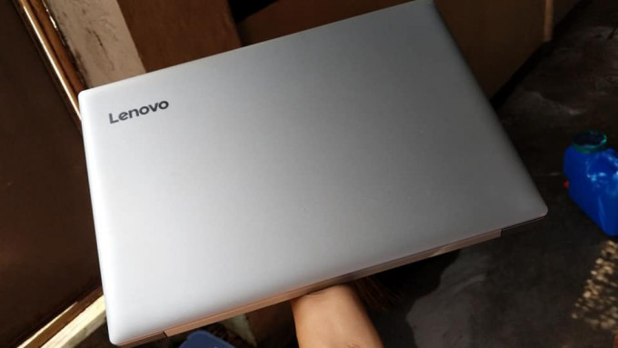 Lenovo IdeaPad 320 - i5 8th Gen - AMD Graphics
