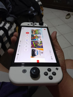 FS - Nintendo Switch OLED