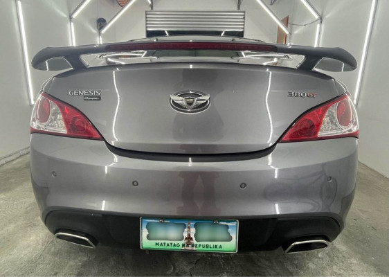 2010 Hyundai Genesis