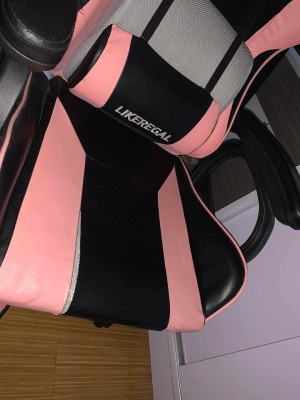 Like Regal Gaming Chair