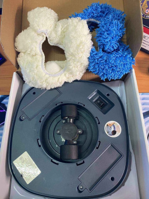 Smart Wireless Wet and Dry Ultra-Long Endurance Robot Floor Mopper