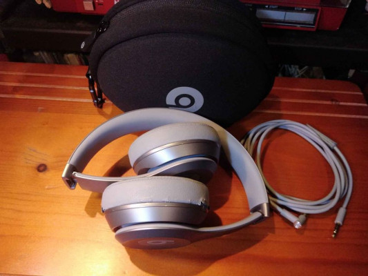 Beats by Dr. Dre B0518 Solo Headphone