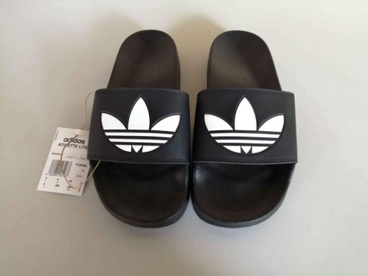 Brand New Adidas adilette lite Size 8 mens