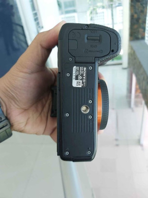 Sony A7ii Body (17k SC Only) (Super Mint Condition)