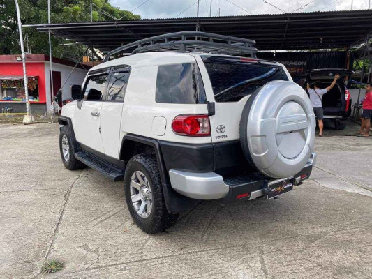 2015 Toyota fj cruiser