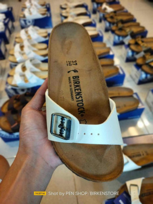 Birkenstock White 🤍