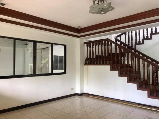 NEWLY RENOVATED 2 STOREY HOUSE AND LOT FOR SALE