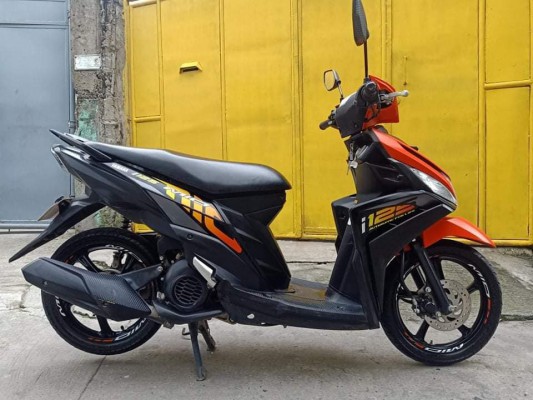 Yamaha mio i 125 Orange