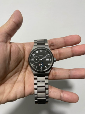 Horage Autark Limited edition