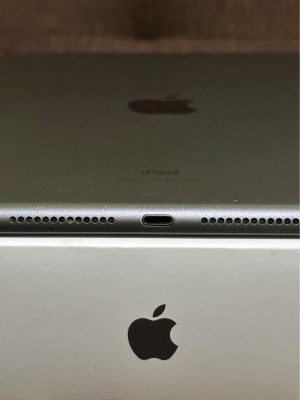 iPad 8th Generation 32Gb