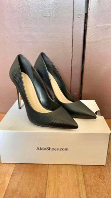 Aldo Stessy heels with Box