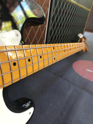 For Sale only! 2013 Edwards Precision Bass