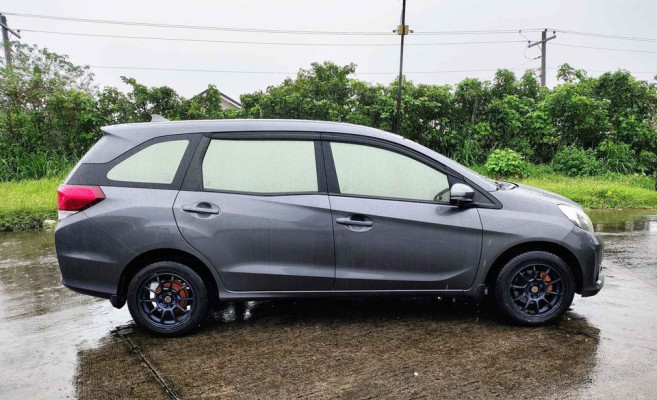 2016 Honda mobilio