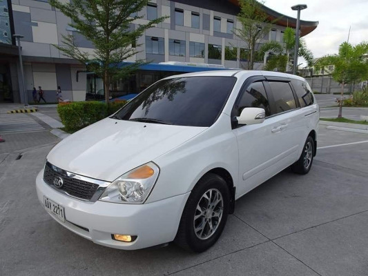 2014 KIA CARNIVAL 2.5 EX CRDi