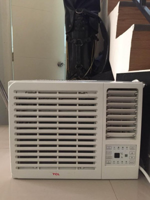 FOR SALE 1.5HP TCL WINDOW TYPE AIRCONDITION
