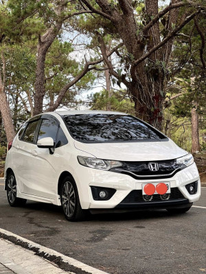 2015 Honda jazz