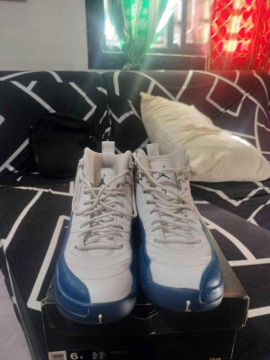 Air Jordan 12 Retro BG