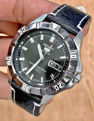 Seiko 5 Sports Automatic