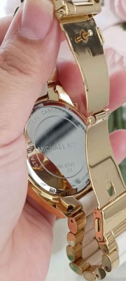 Ladies runway oversized boyfriend watch