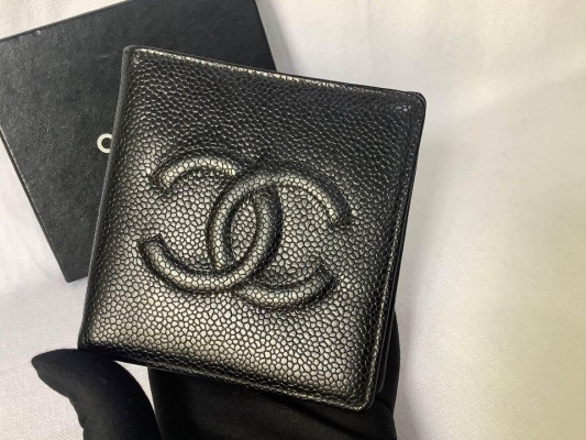 CHANEL Bifold Wallet authentic original