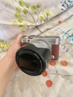 Fujifilm XA-3 Mirrorless Camera