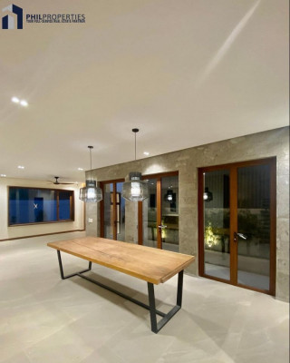 Astonishing Modern House and Lot For Sale with pool in Filinvest East Homes