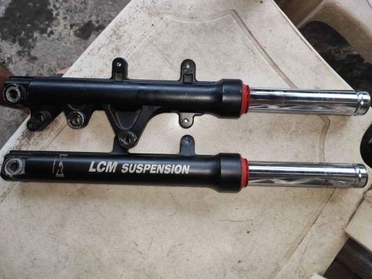 Lcm front shock 33mm for aerox nmax