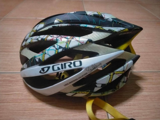 giro lance armstrong helmet