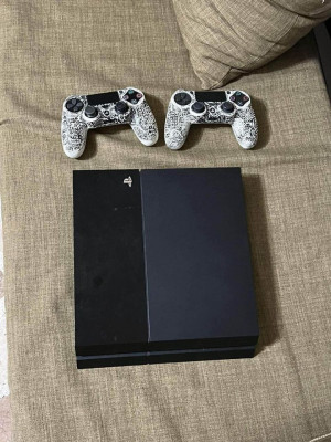 PS4